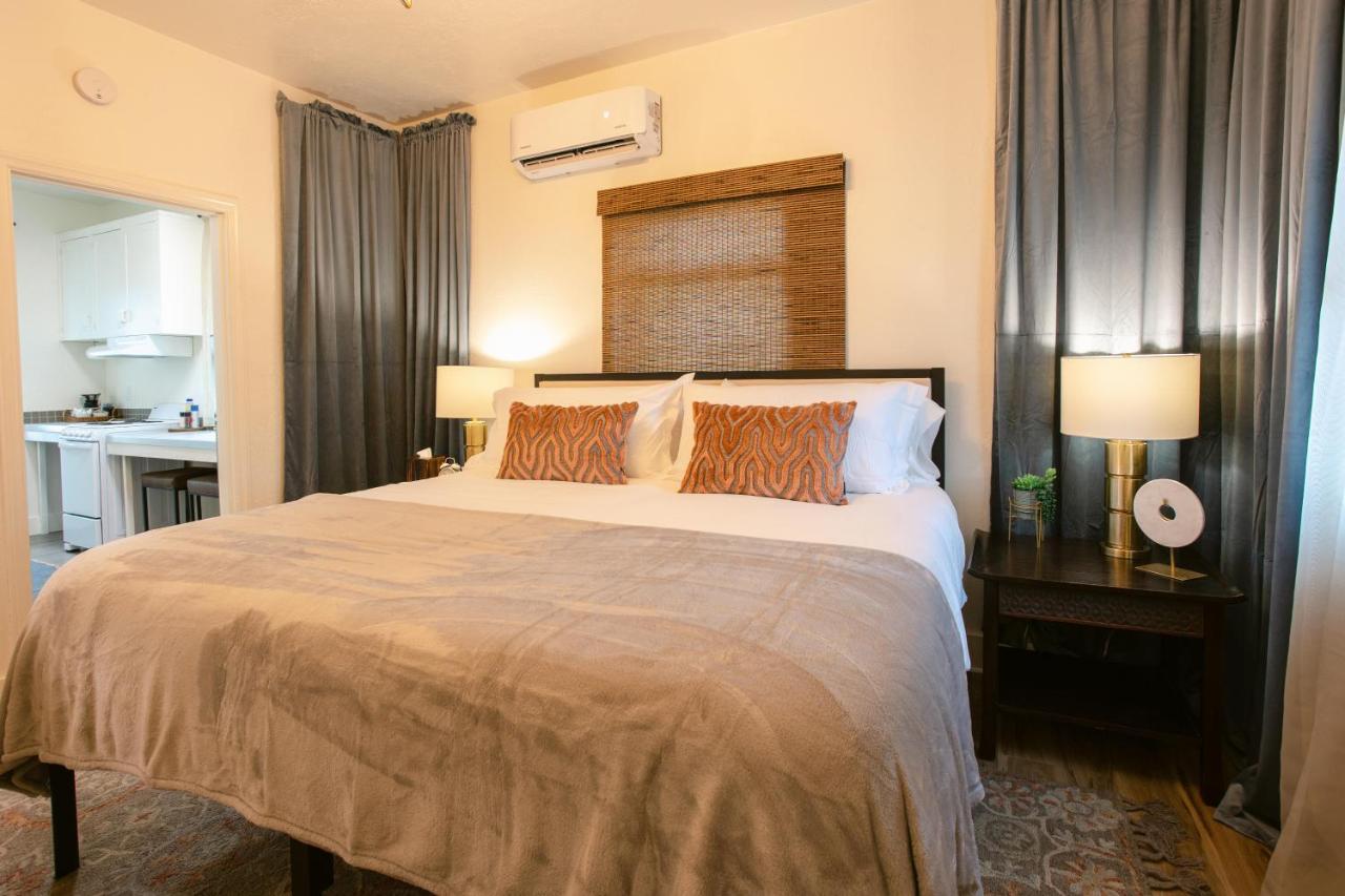 Oakdale Suites - Master Property Medford Kültér fotó