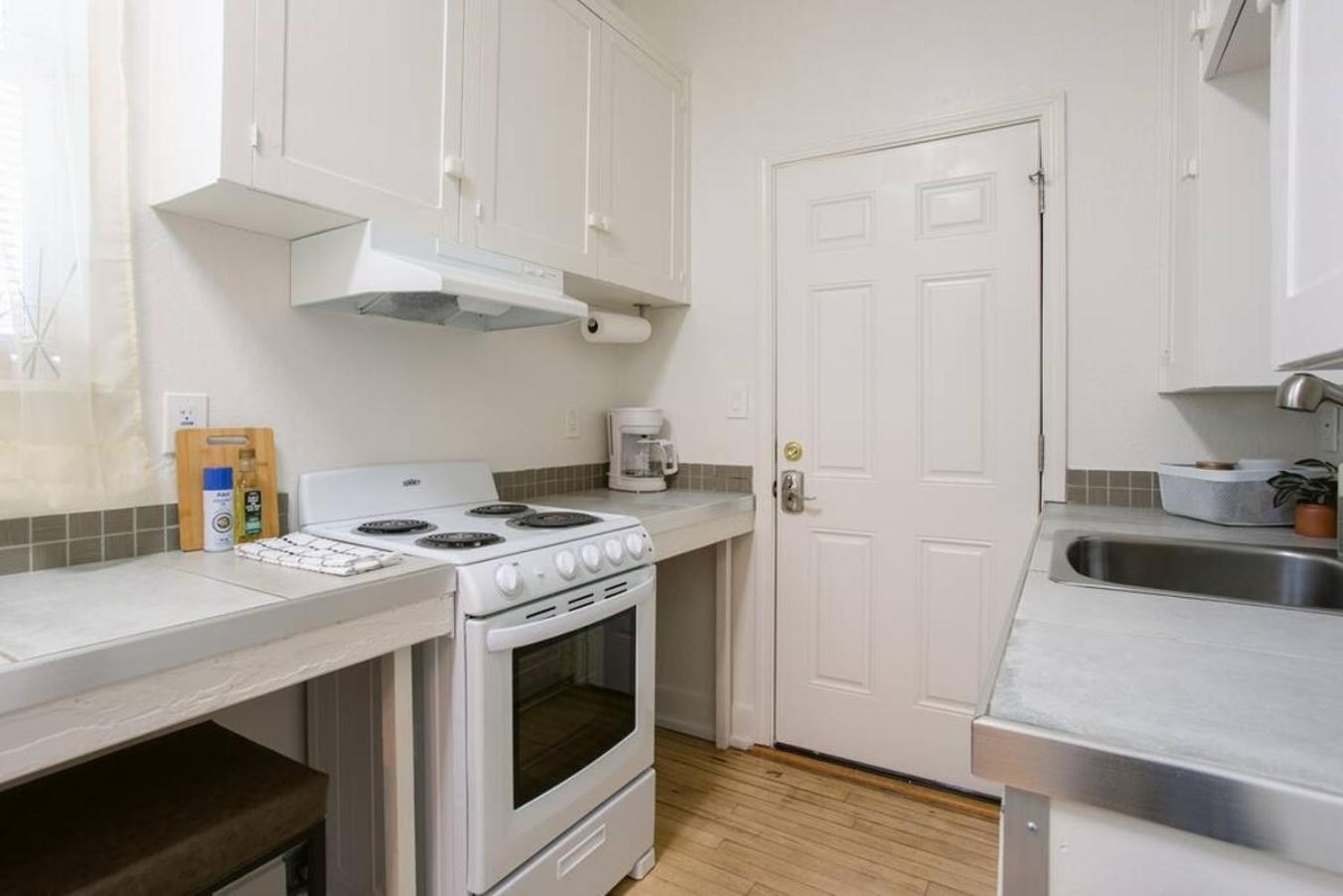 Oakdale Suites - Master Property Medford Kültér fotó